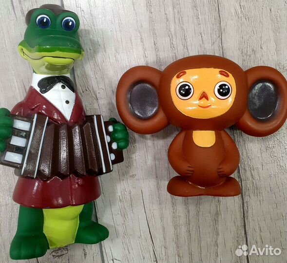 Чебурашка и крокодил Гена