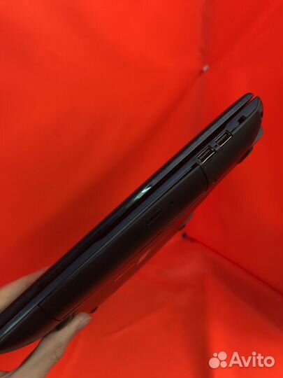 Ноутбук samsung np270e5e