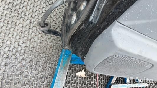 Дверь передняя правая nissan navara D22 (OBE14E201