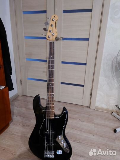 Бас гитара stagg sbj