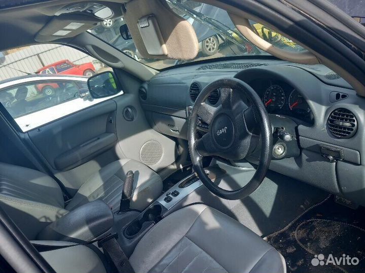 Разбор на запчасти Jeep Cherokee 2.8 2007 год