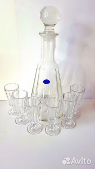 Графин и набор лафитников