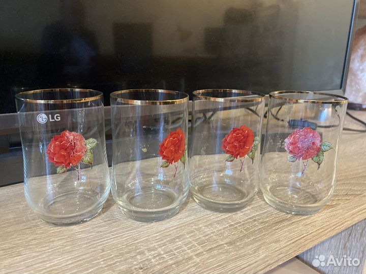 Стаканы и стопки