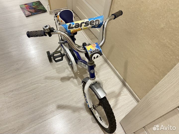 Велосипнд детский 16 дюймов с боковыми колесами