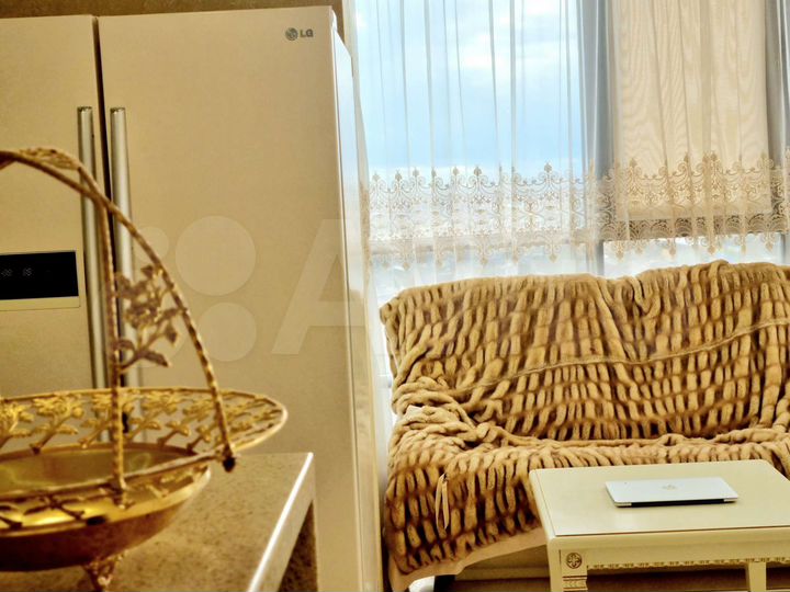 2-к. квартира, 86 м², 12/17 эт.