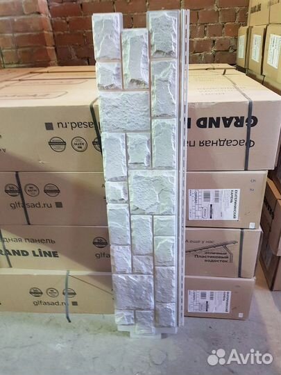 Фасадные панели GrandLine разные