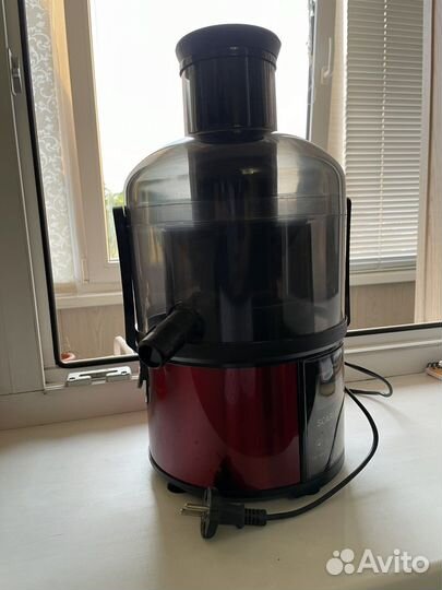 Соковыжималка центрифужная Scarlett SC-JE50S32