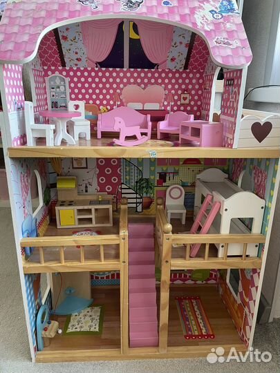 Домик кукольный