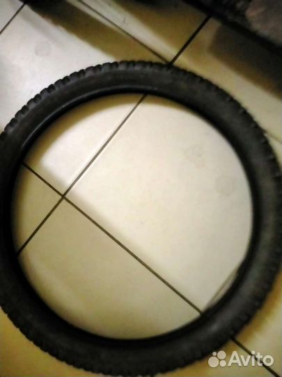 Покрышка 20