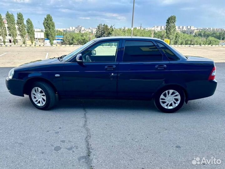 LADA Priora 1.6 МТ, 2012, 180 000 км