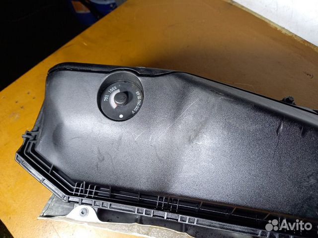 Корпус воздушного фильтра Mercedes C-Class W203