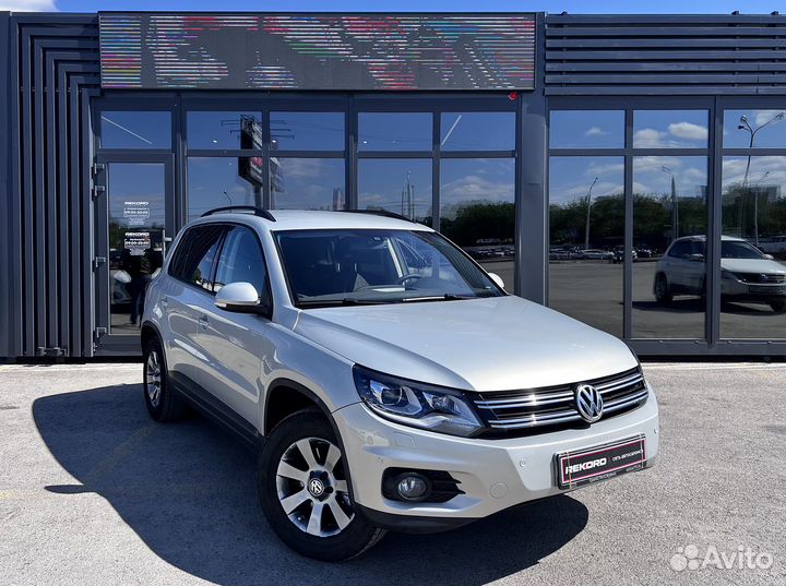 Volkswagen Tiguan 2.0 AT, 2012, 155 551 км