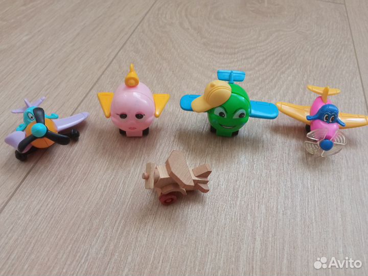 Игрушки из киндера 90х. Сборка. Разное