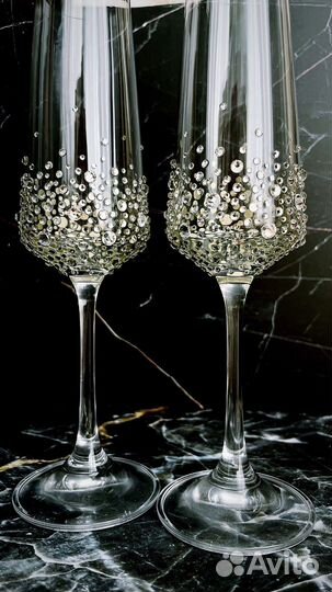 Бокал инкрустированные с камнями