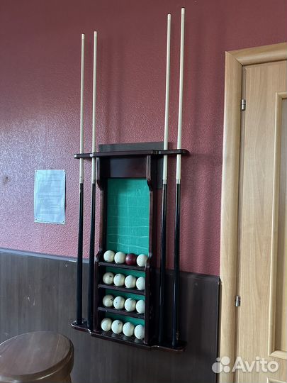 Бильярдный стол