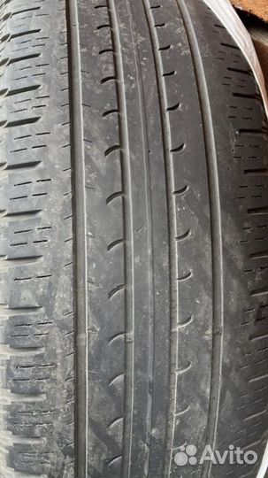 Goodyear EfficientGrip 225/60 R18