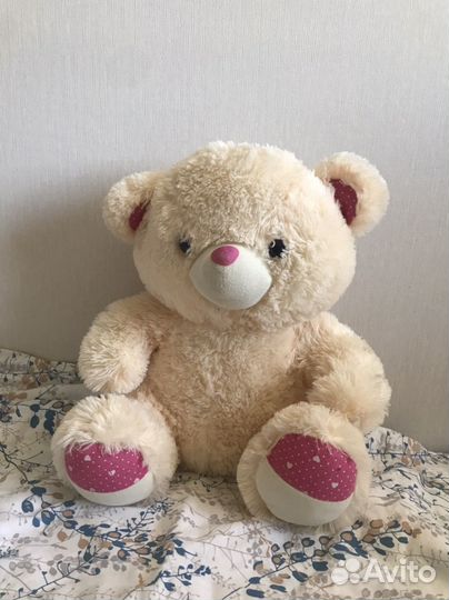 Плюшевый медведь