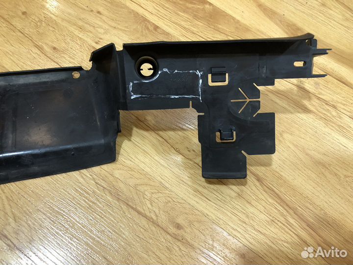 Воздуховод радиатора BMW X5 X6 X7