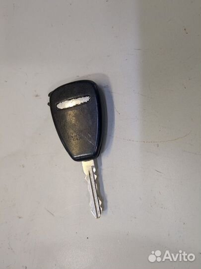 Ключ зажигания Chrysler Pacifica, 2005