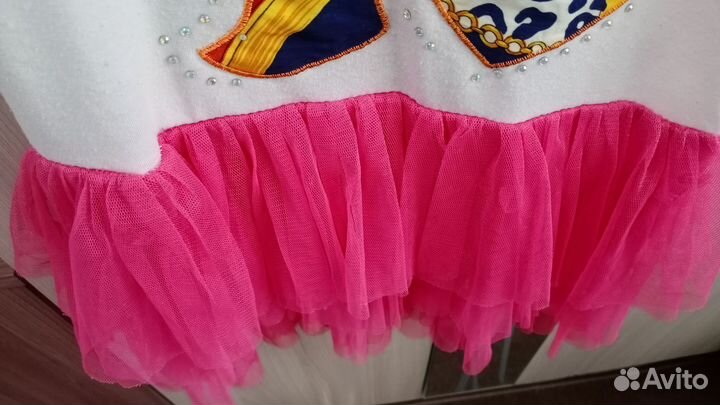 Платье на девочку (примерно 3-4 года)