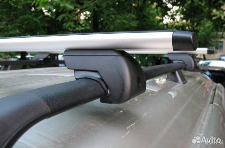 Багажник на рейлинг с поперечинами аэродинамически