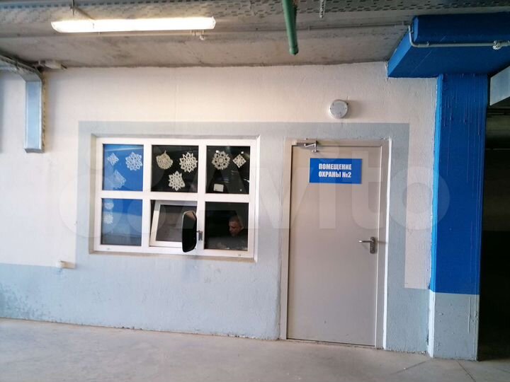 Машиноместо, 18 м²