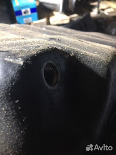 Поддон двигателя 4b12