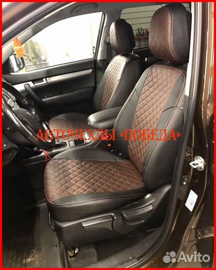 Чехлы Kia Sorento 2 из экокожи чёрно-шоколадные