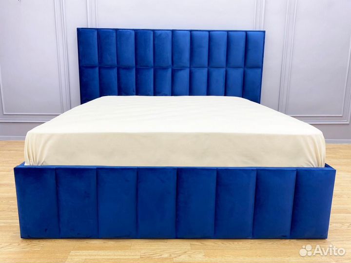 Кровать двухспальная