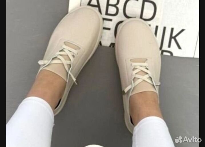 Летние кроссовки