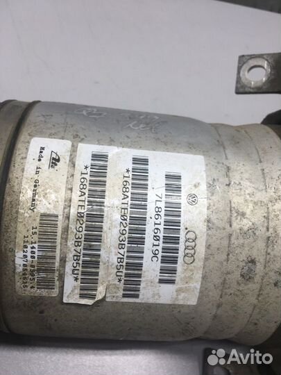 Стойка подвески задняя левая Audi Q7 4L 2009