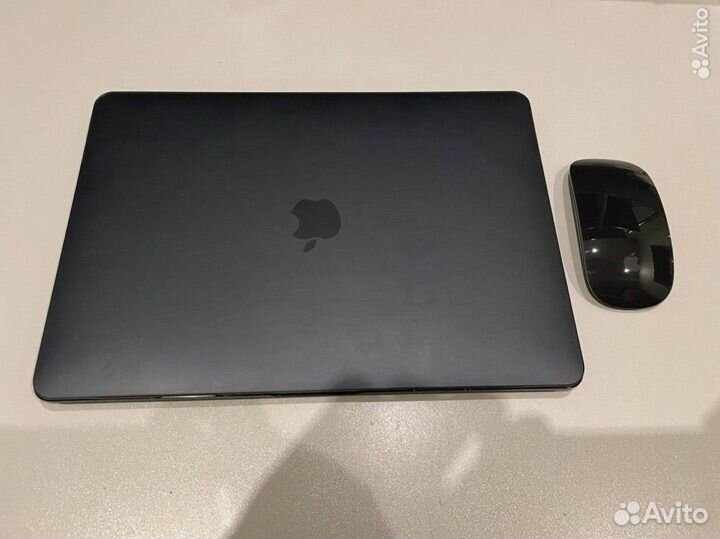 MacBook Pro 13-inch M1 512GB SSD