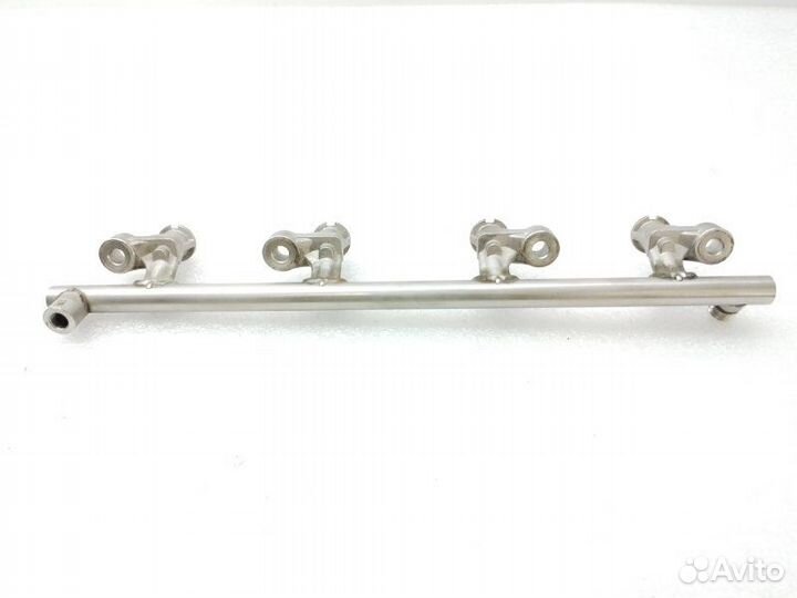 Топливная рейка (рампа) Mazda 3