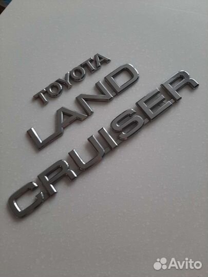 Буквы на авто Toyota land cruzer