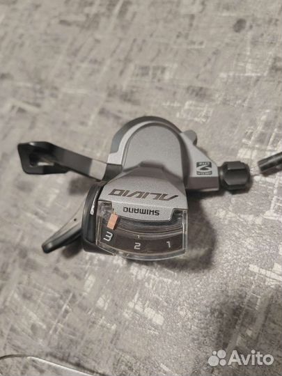Манетка, переключатель передний shimano alivio