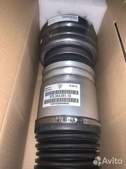 Пневмостойка передняя левая Porsche Panamera 970