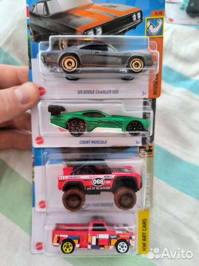 Hot wheels машинки