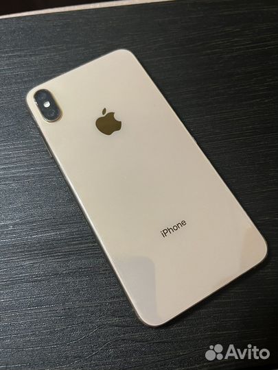 Телефон iPhone xs max