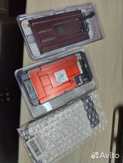 Дисплеи iPhone / honor