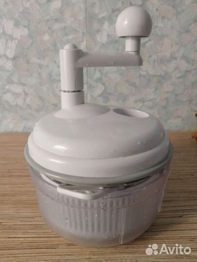 Кухонный измельчитель