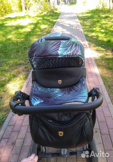 Детская коляска 3 в 1