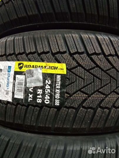 Roadmarch Winter XPro 888 245/40 R18