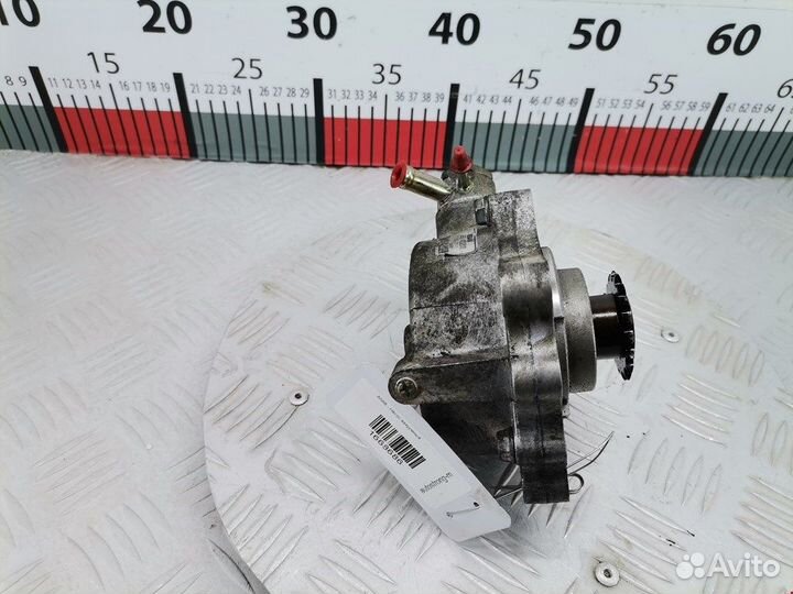 Насос вакуумный для Nissan X-Trail T30 14650AD20A