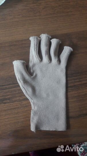 Перчатка компрессионная на левую руку