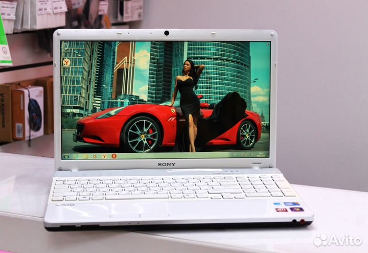 Ноутбук Sony / intel Core i3