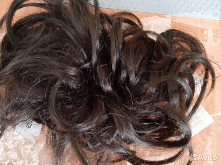 Накладной пучок на резинке