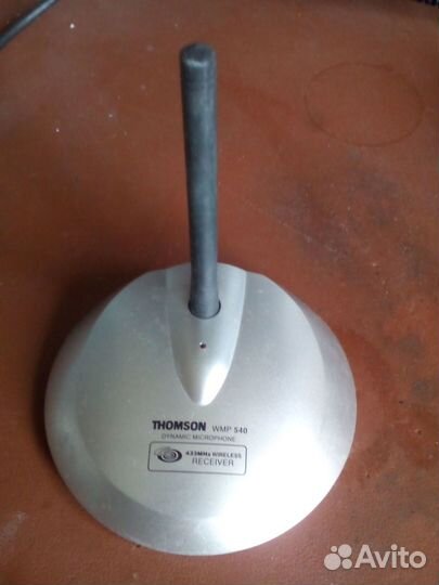 Радио микрофон Thomson