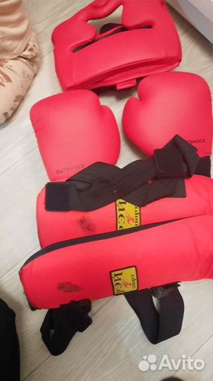 Боксерские перчатки 10 oz бу