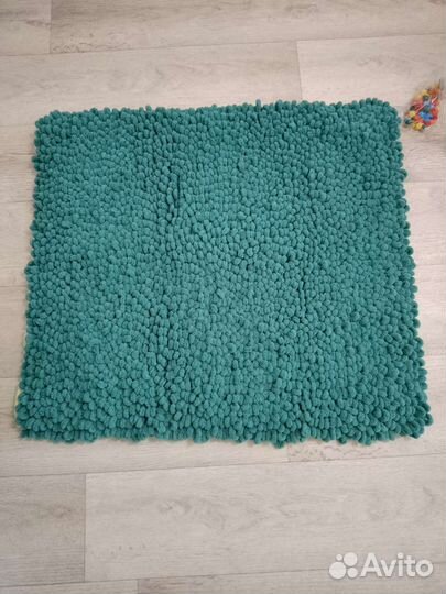 Игрушки, пледы