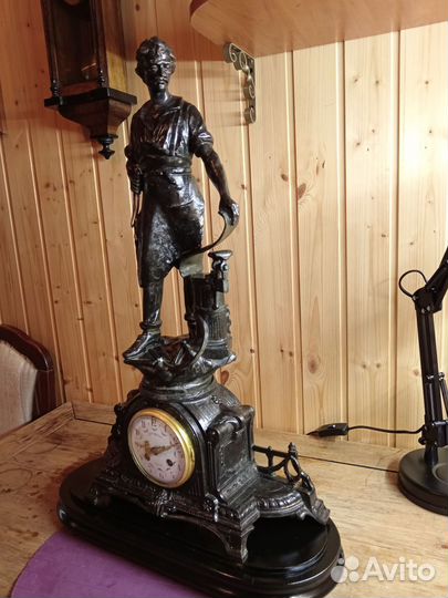 Каминные часы